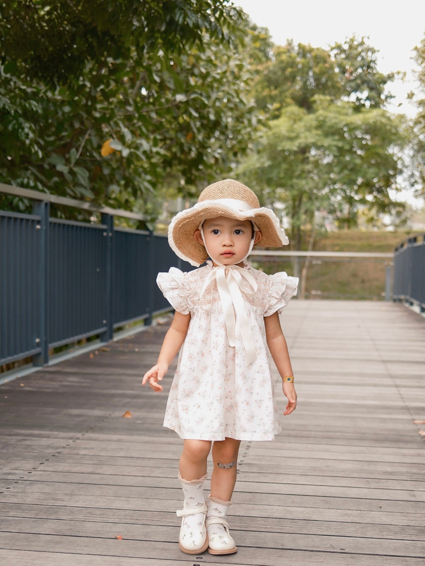 Cutemily童装女童连衣裙夏款碎花打揽连衣裙柔软棉飞袖背心连衣裙