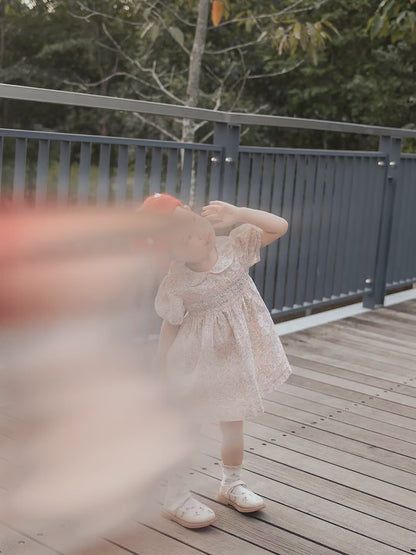 Cutemily童装女童手工绣花打揽连衣裙 婴童元宝领棉质碎花连衣裙